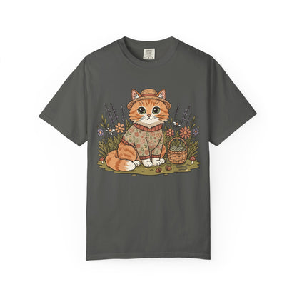Autumn Ginger Cat Illustration T-shirt | Cozy Sweater Cat Art